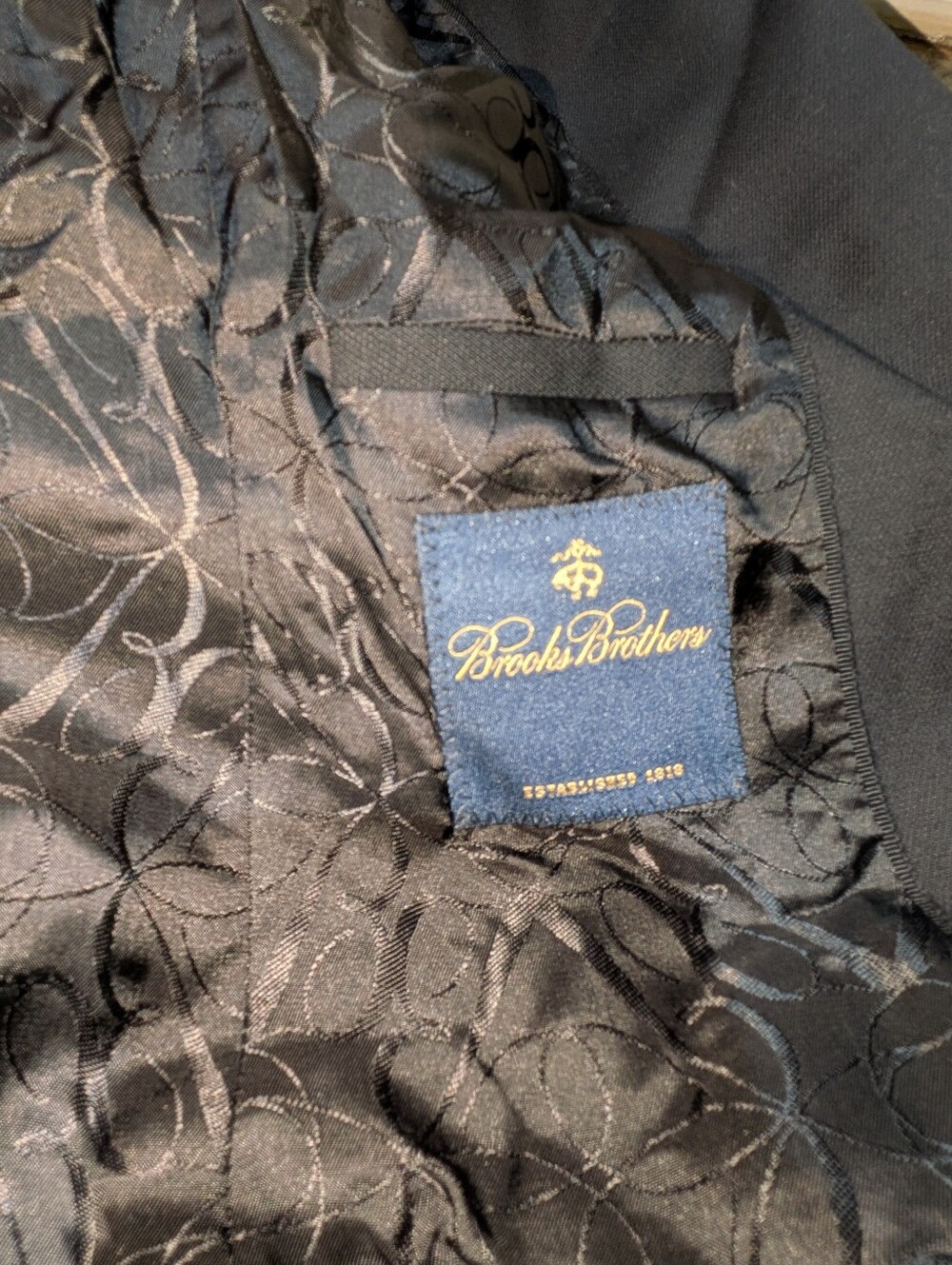 Brooks Brothers Black Blazer Classic Fit 100% Wool Size - Picture 3 of 9
